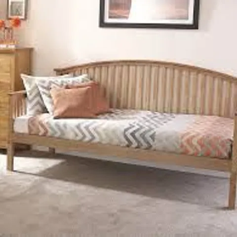 BOXED GFW MADRID SINGLE OAK WOOD WOODEN DAY BED (2 BOXES)