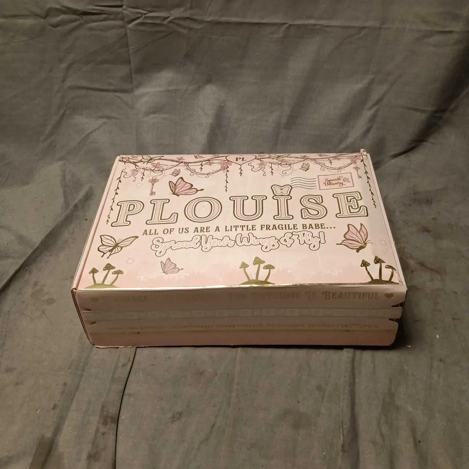 PLOUISE MYSTERY GIFT BOX, SEALED