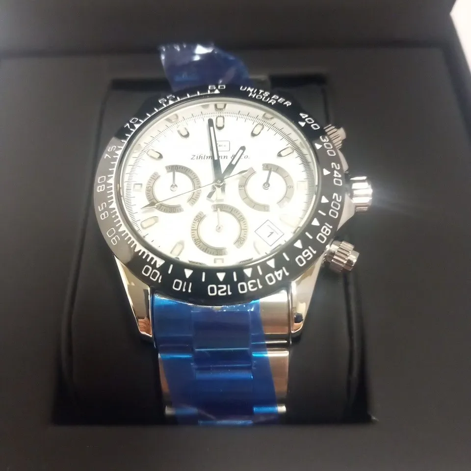 MENS ZIHLMANN & Co Z400 WATCH – CHRONOGRAPH MOVEMENT – STAINLESS STEEL STRAP – WHITE DIAL – 3ATM WATER RESISTANT 