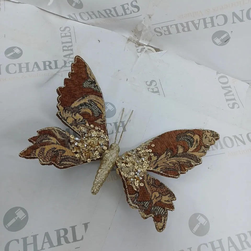 DECORATIVE WALL CLIP BUTTERFLY