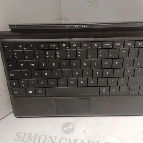 MICROSOFT SURFACE TYPE COVER IN BLACK