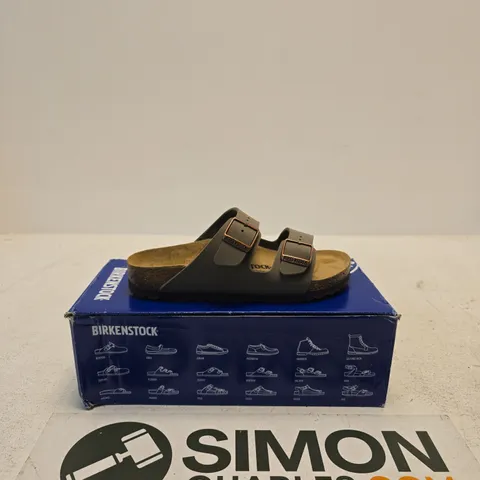 BIRKENSTOCK ARIZONA SANDALS, STONE/GRAY, UK 3 (EU 36) – BOXED