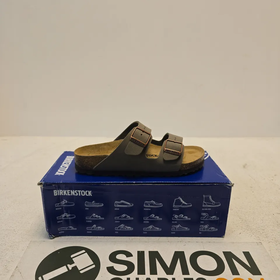 BIRKENSTOCK ARIZONA SANDALS, STONE/GRAY, UK 3 (EU 36) – BOXED