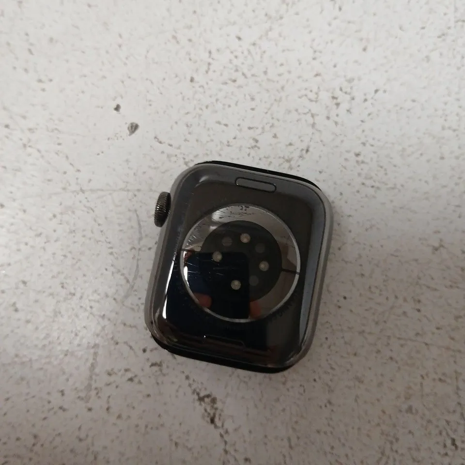 APPLE WATCH SERIES 8 41MM CELLULAR STAINLESS STEEL GRAPHITE