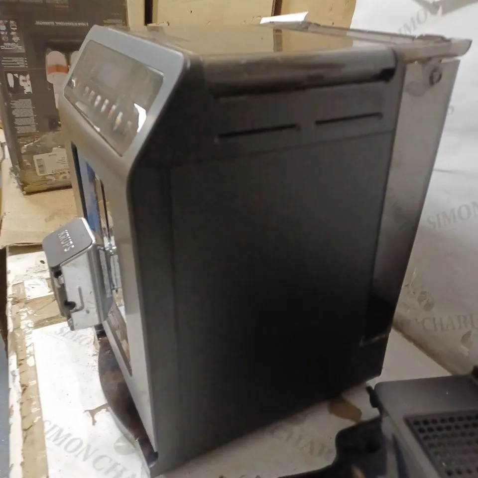 KRUPS EA895N40 EVIDENCE ONE AUTOMATIC COFFEE MACHINE