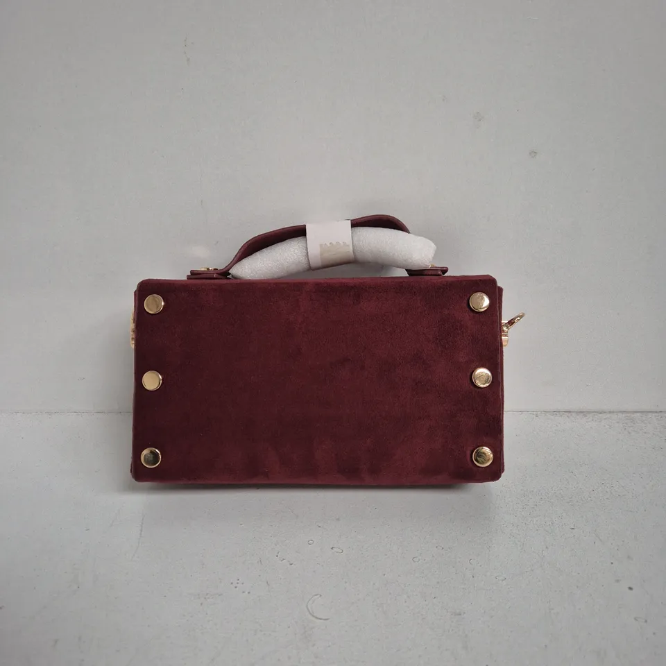 The Tote Bag – Burgundy Velvet