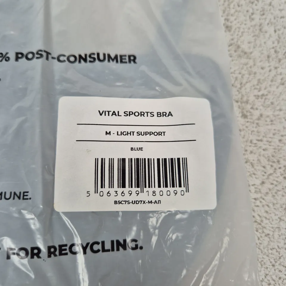 GYMSHARK VITAL SPORTS BRA – BLUE – SIZE M (LIGHT SUPPORT)