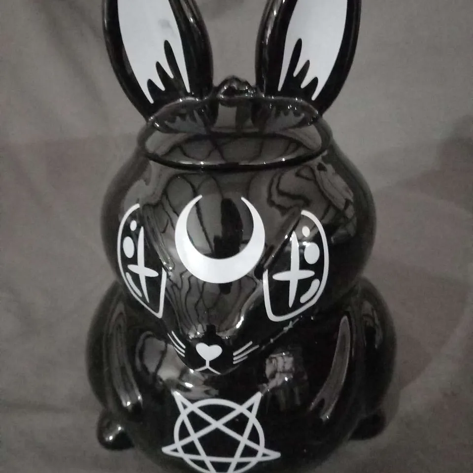 BOXED HAUNTED HOMEWARES EVIL BUNNY COOKIE JAR