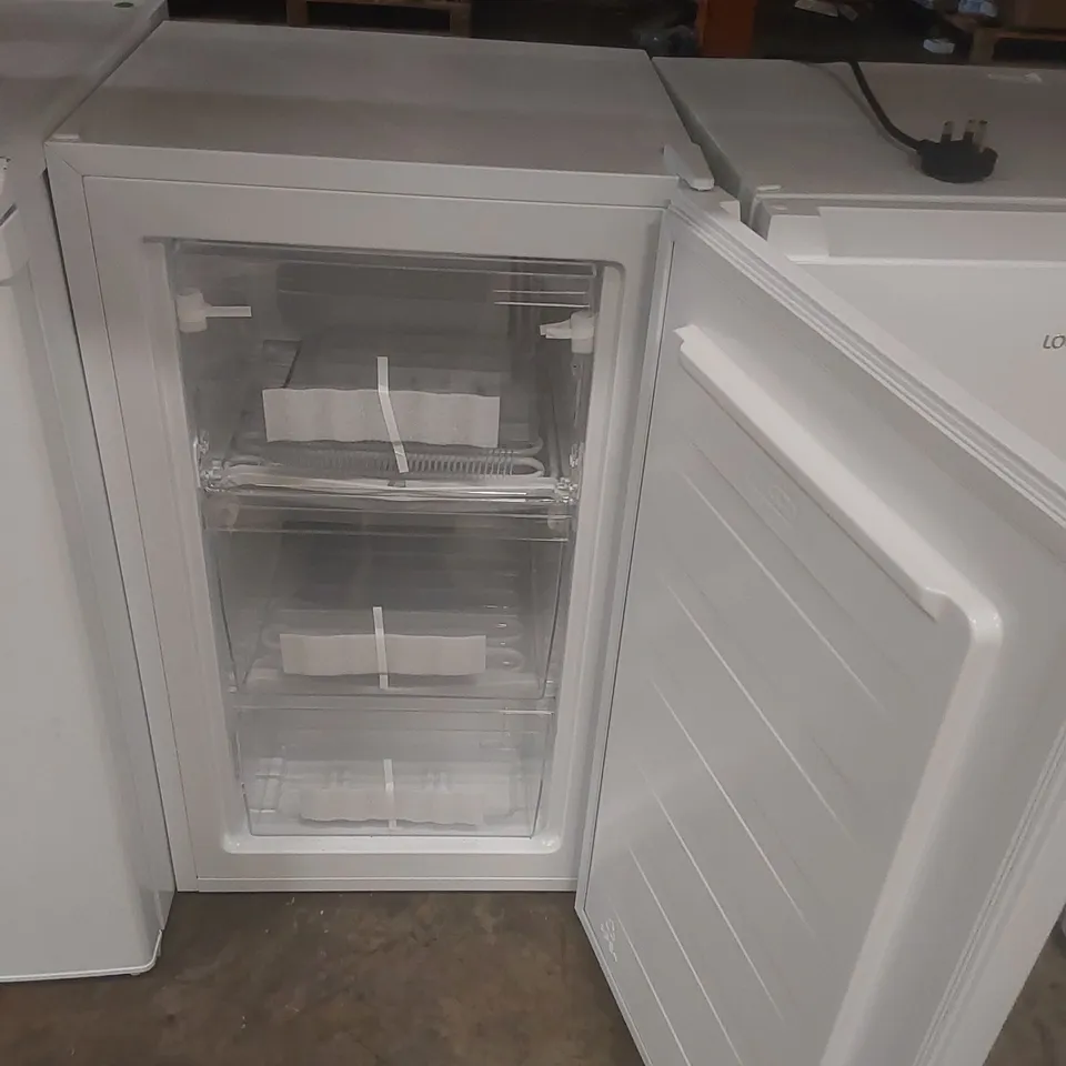 LOGIK LUF48W23 UNDERCOUNTER FREEZER - WHITE