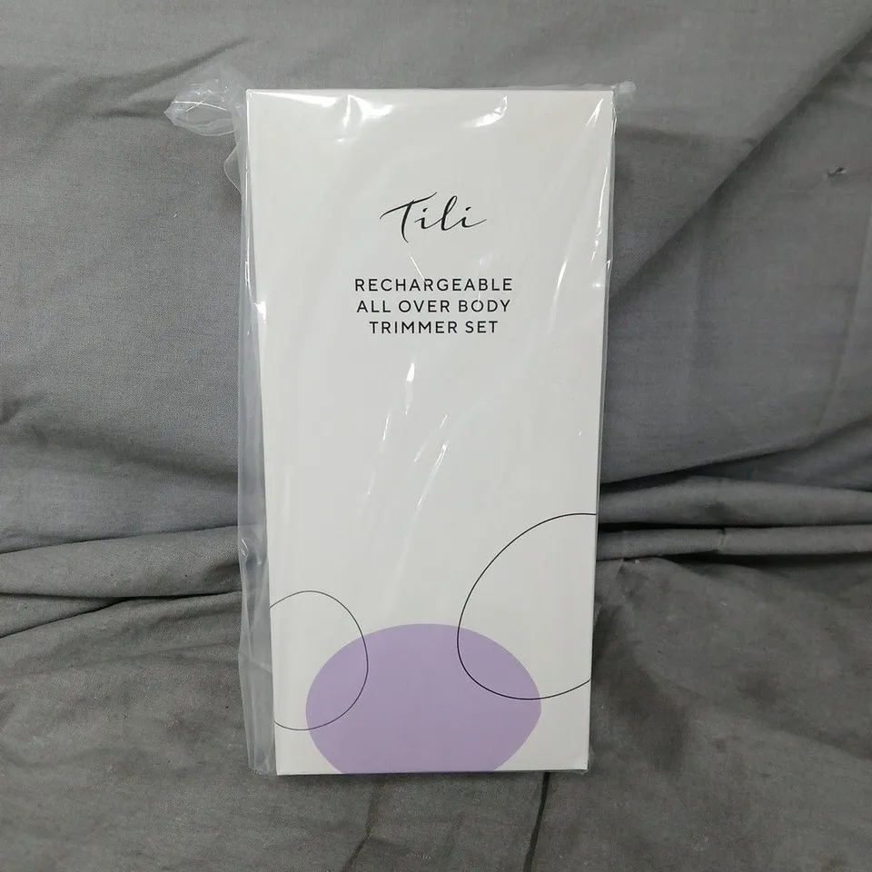 APPROXIMATELY 30 TILI RECHARGEABLE BODY TRIMMERS WITH LED LIGHT - PURPLE