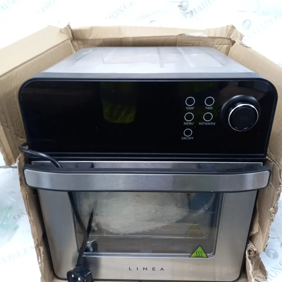 BOXED LINEA 14.5 LITRE AIR FRYER OVEN WITH ACCESSORIES