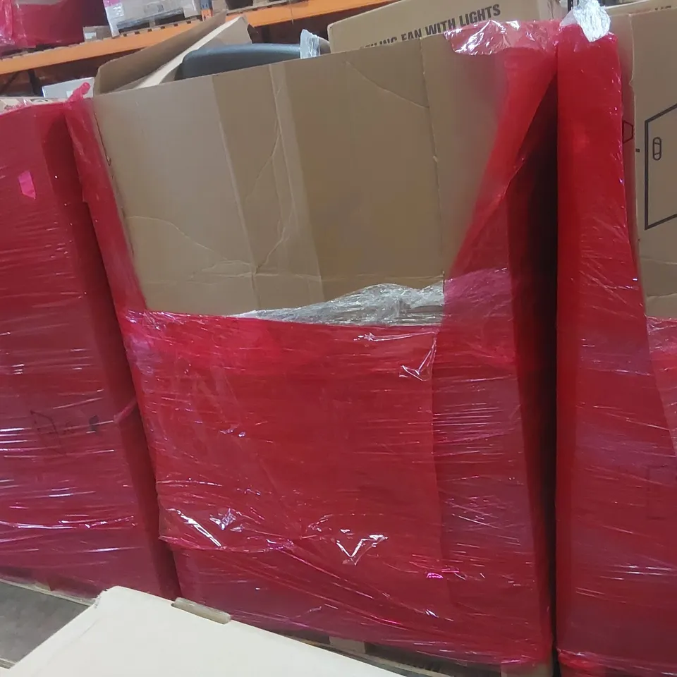 PALLET CONTAINING ASSORTED ITEMS TO INCLUDE: GOVEE CEILING LIGHT PRO, CEILING FAN WITH LIGHT, SUITCASE, FOLDABLE DESK EXTENDER ECT