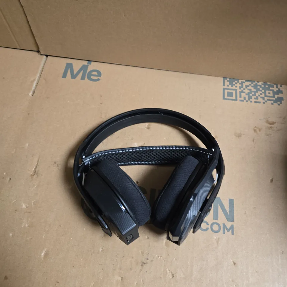PLANTRONICS RIG 800LX WIRELESS GAMING HEADSET FOR XBOX ONE – BOXED