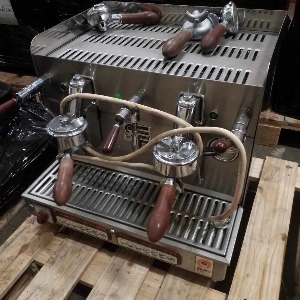 ELEKTRA BARISTA 2 STATION COFFEE MACHINE