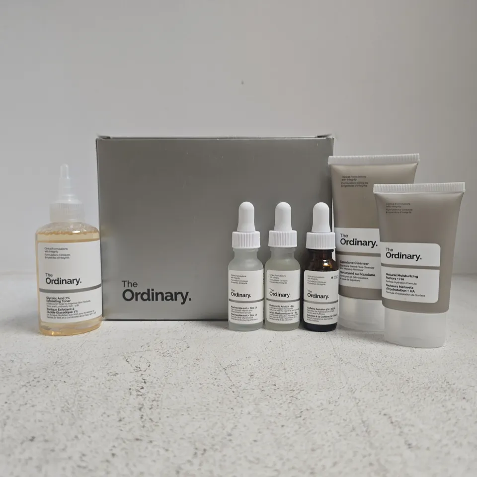 THE ORDINARY COSMETIC SET