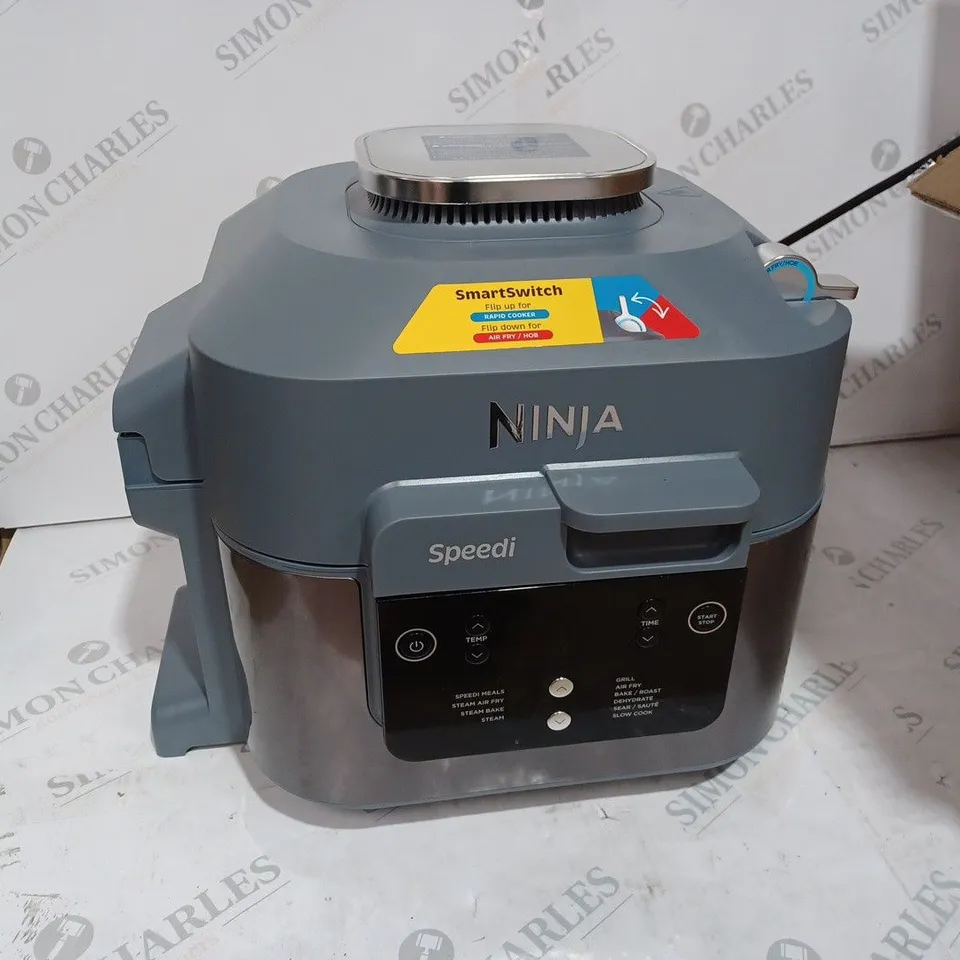 BOXED NINJA SPEEDI 10-IN-1 5.7L RAPID-COOKER & AIR FRYER ON400UK