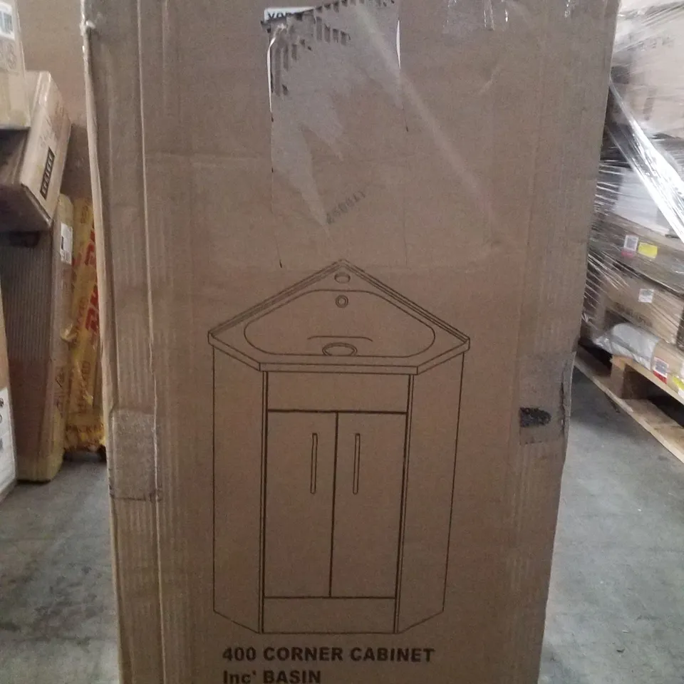 BOXED CORNER CABINET GLOSS WHITE 1 BOX