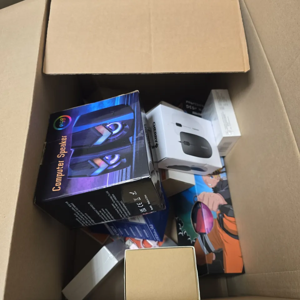 BOX OF APPROXIMATELY 10 ASSORTED ITEMS INCLUDING CSASAN J90 PRO TRUE WIRELESS EARBUDS, FIDECO USB3.0 TO SATA AND ICLEVER HEADPHONES