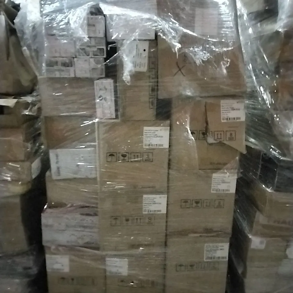 PALLET CONTAINING MULTIPLE LASER TONERS CARTRIDGES
