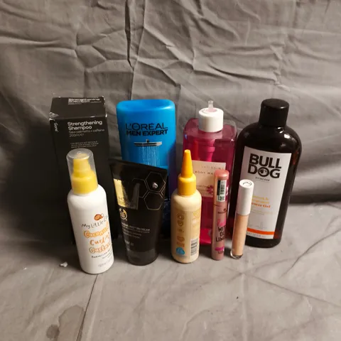 APPROXIMATEY 20 ASSORTED HEALTH AND BEAUTY PRODUCTS TO INCLUDE - BULLDOG SHOWER GEL - TROPIC ILLUMA - MY LITTLE COCO CURLING CUSTARD - ETC