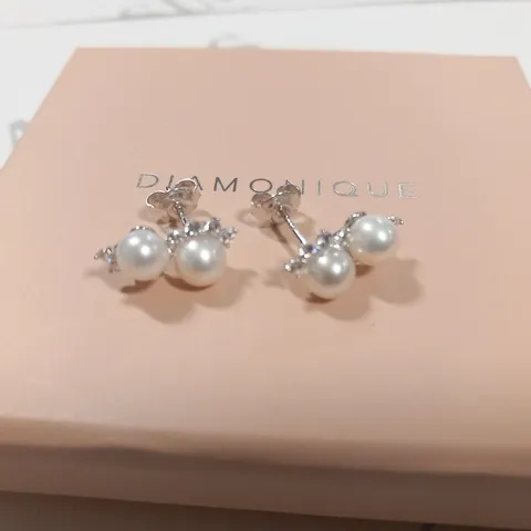 BOXED DIAMONIQUE EARRINGS