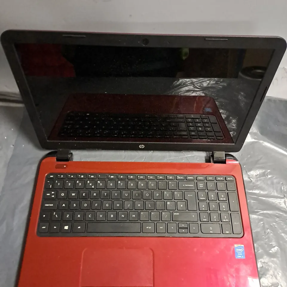 HP J7U23EA LAPTOP