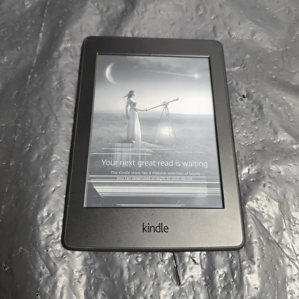 AMAZON KINDLE E-READER – BLACK 