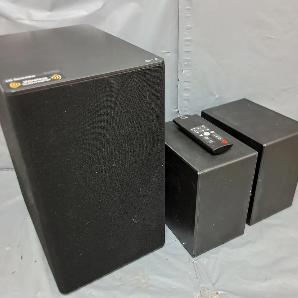 LG SN11RG 7.1.4 CHANNEL HIGH RES AUDIO SOUNDBAR AND SPEAKER SYSTEM - COLLECTION ONLY