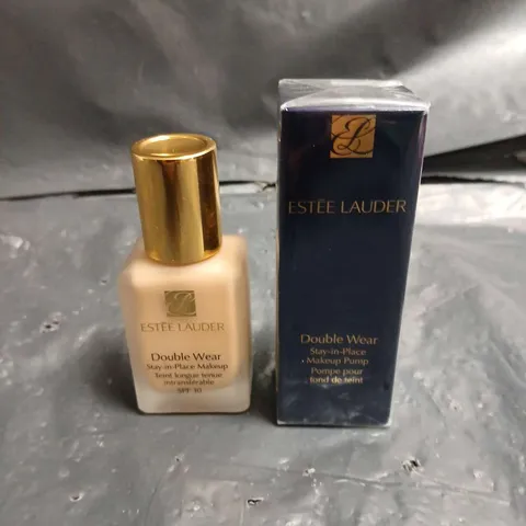 ESTÉE LAUDER DOUBLE WEAR STAY-IN-PLACE MAKEUP FOUNDATION SPF 10 – DESERT BEIGE 2N1 WITH SPARE PUMP