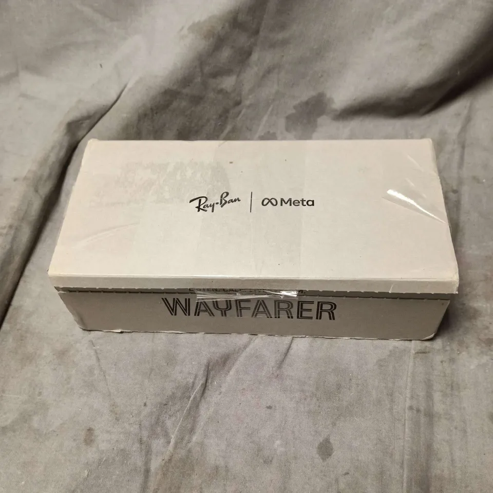 RAY BAN META WAYFARER SHINY BLACK SUNGLASSES RW4008