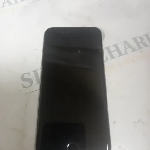 APPLE IPHONE GREY MODEL A1586