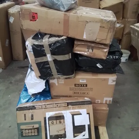 PALLET CONTAINING VARIOUS ASSORTED HOUSEHOLD AND CHILDREN'S ITEMS ETC,