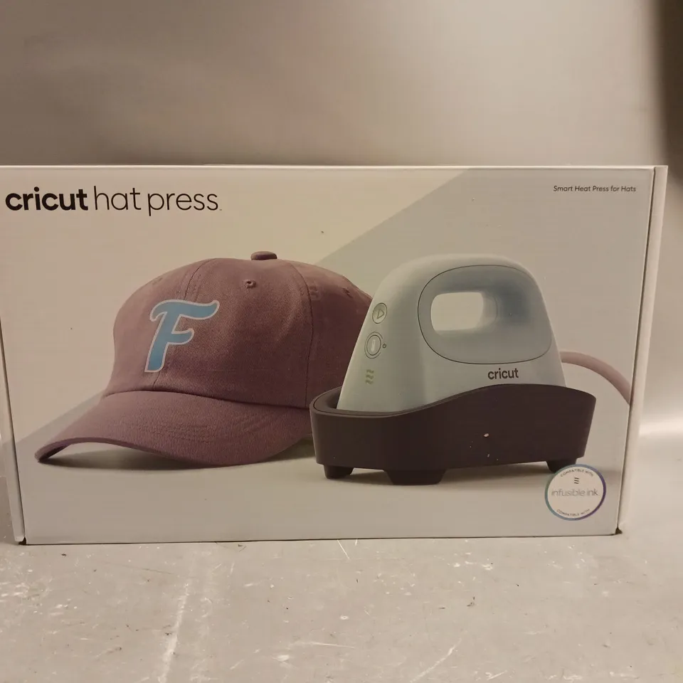 BOXED AND SEALED CRICUT HAT PRESS