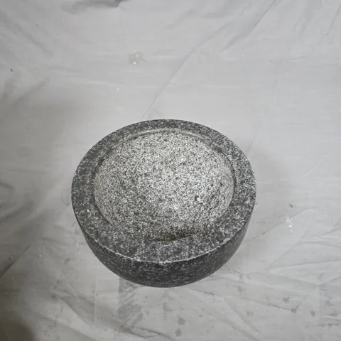 MOTAR (NO PESTLE INCLUDED) DREW AND COLE