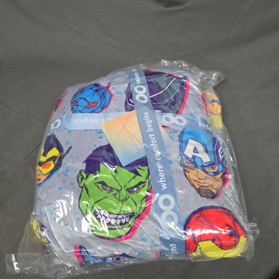 SEALED OODIE OVERSIZED HOODED BLANKET - MARVEL