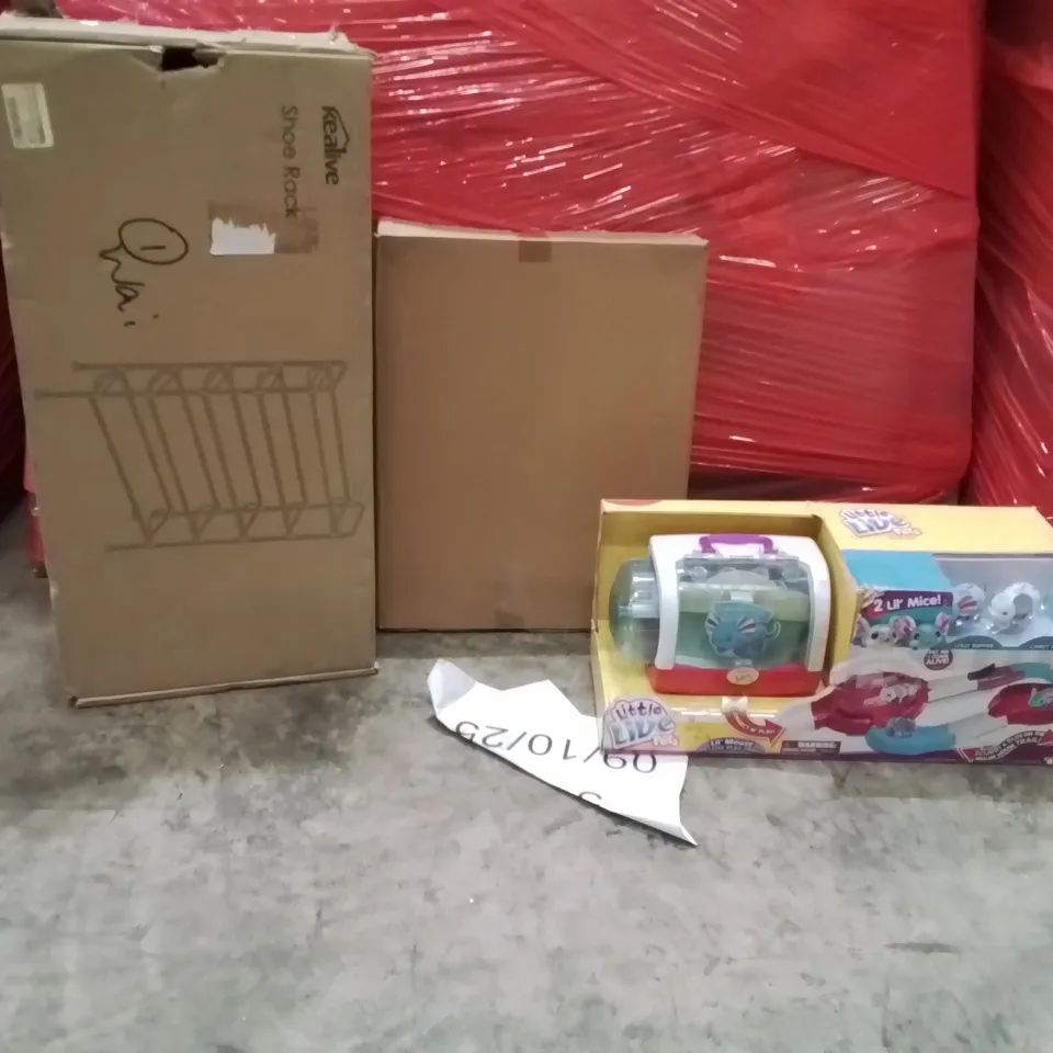 PALLET OF ASSORTED HOUSEHOLD GOODS AND PRODUCTS TO INCLUDE;LITTLE LIVE PETS PLAY TRAIL,SHOE RACK,SOFT CLOSE TOILET SEAT