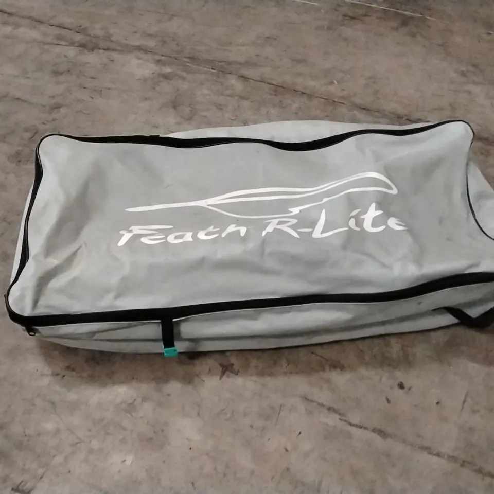 PALLET CONTAINING A LARGE QUANTITY OF INFLATABLE PADDLE BOARDS SOME ACCESSORIES MAY BE MISSING