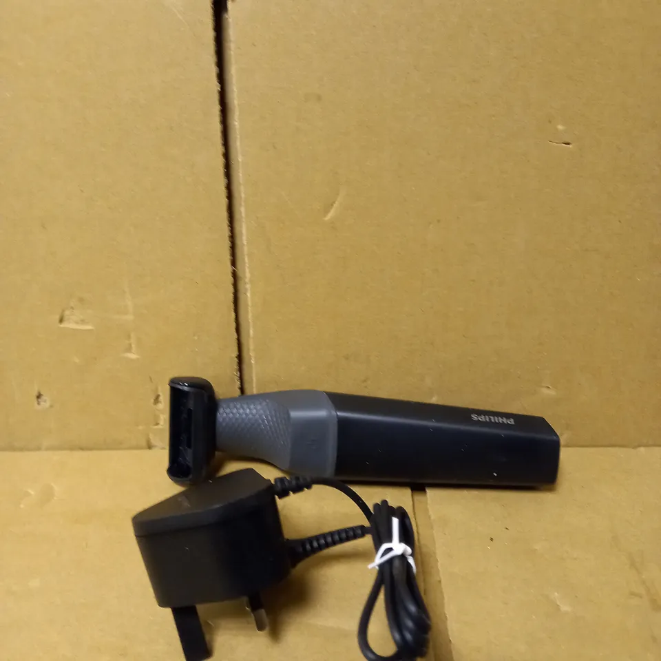 PHILIPS SERIES 3000 SHOWERPROOF BODY GROOMER