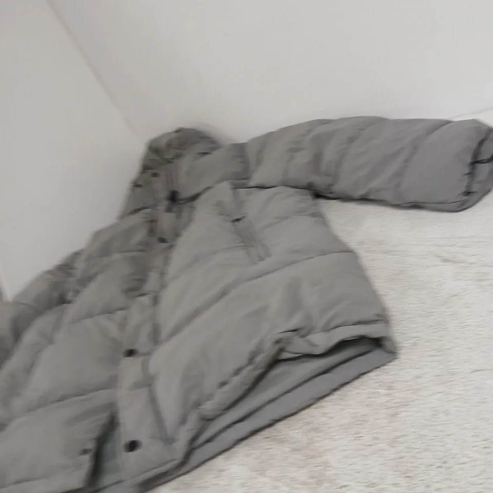 ZARA GREY PUFFER COAT WITH HOOD – UK 16 (EU 44)