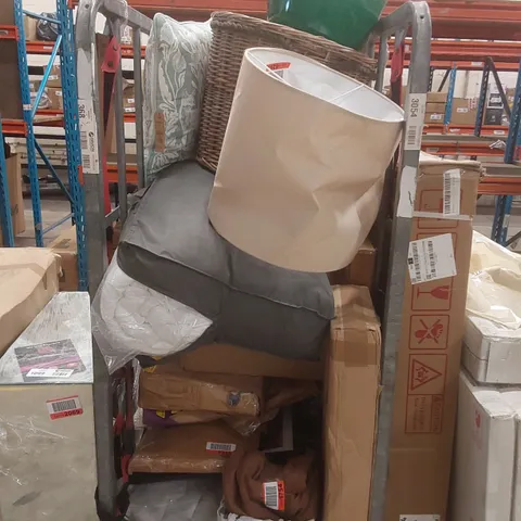 CAGE CONTAINING A LARGE QUANTITY OF ASSORTED HOUSEHOLD ITEMS // CAGE NOT INCLUDED 