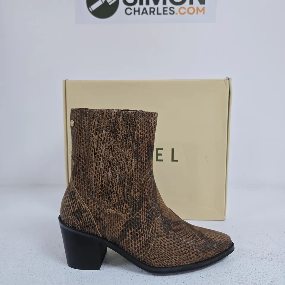 RAVEL WOMEN'S BROWN SNAKESKIN ANKLE BOOT – BLOCK HEEL SIZE 6