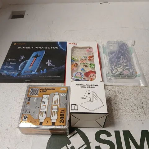 APPROXIMATELY 15 ASSORTED SMARTPHONE ACCESSORIES TO INCLUDE CHARGING CABLES, POWERBANKS, PHONE CASES ETC 