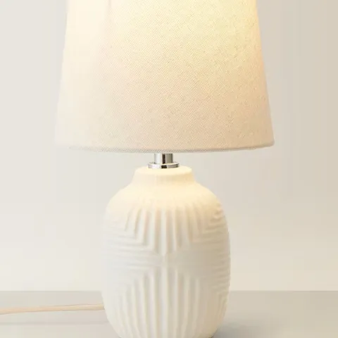 BOXED HARRISON SMALL WHITE GEO RIBBED GLOSS TABLE LAMP