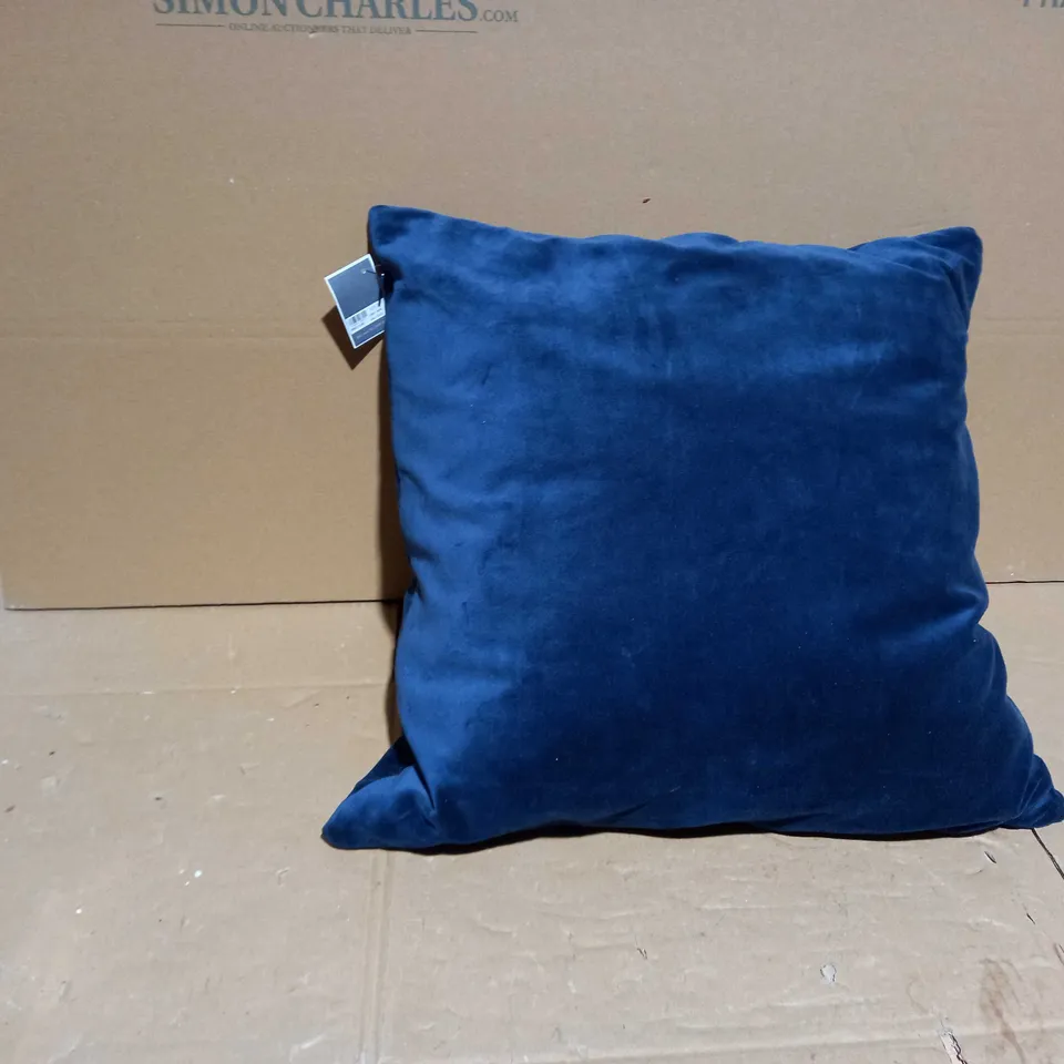 NATURAL DUCK  FEATHER PAD NAVY BLUE CUSHION