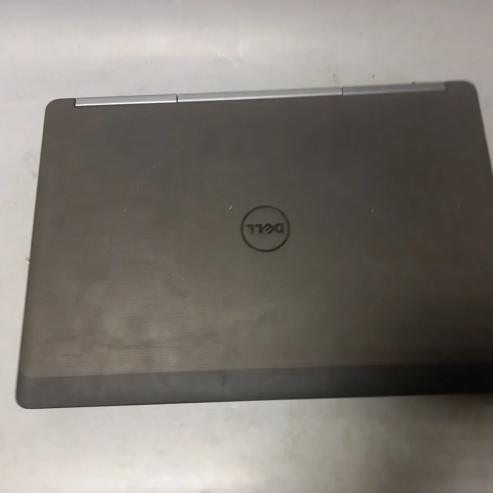 DELL PRECISION 7520 CORTE I7 VPRO LAPTOP