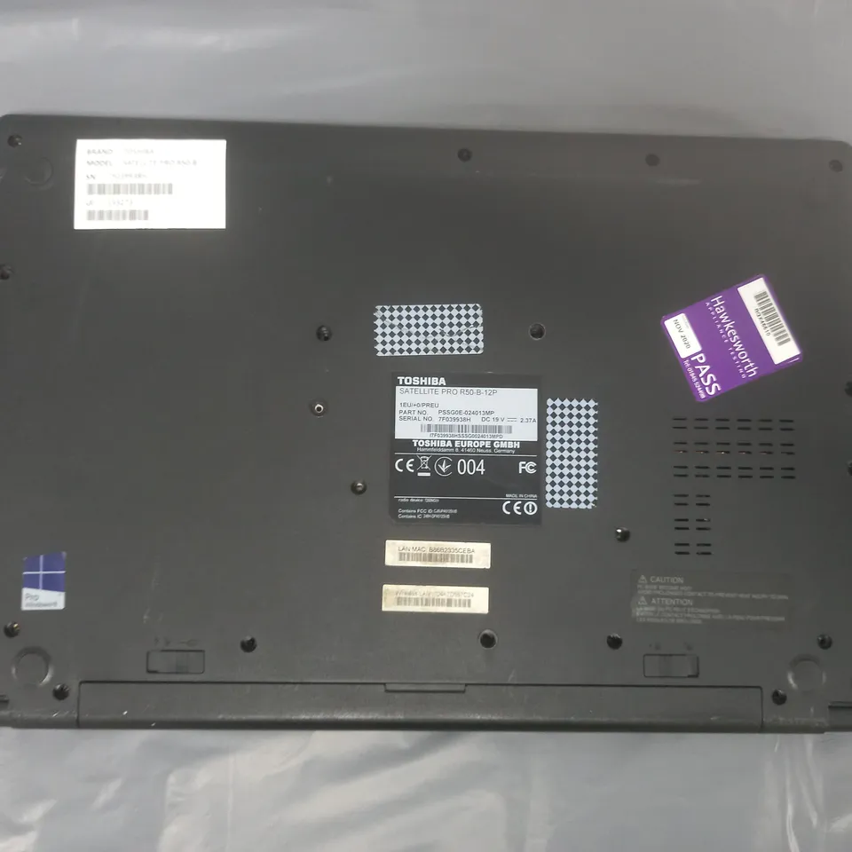 TOSHIBA SATELLITE PRO R50-B	15 INCH I3-4005U 1.70GHZ