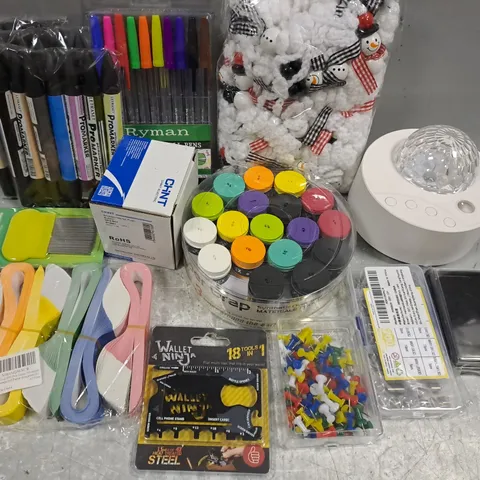 ASSORTED HOUSEHOLD ITEMS TO INCLUDE DISCO LIGHT, BALL PENS, PINS, ETC 