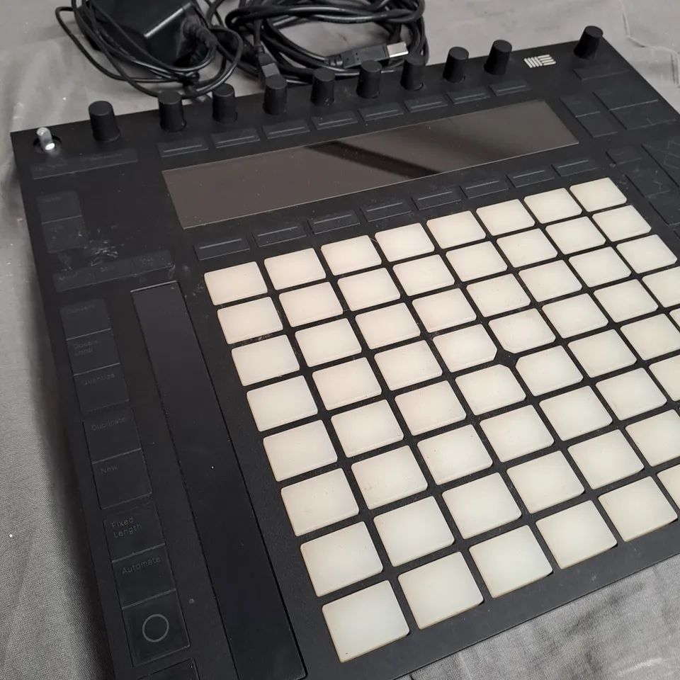 ABLETON PUSH 2 MIDI CONTROLLER
