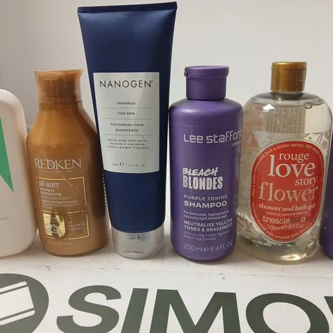 APPROX 12 ASSORTED BEAUTY PRODUCTS TO INCLUDE CERAVE FOAMING CLEANSER, NANAGEN MENS SHAMPOO, LEE STAFFORD CONDITIONER, ETC 