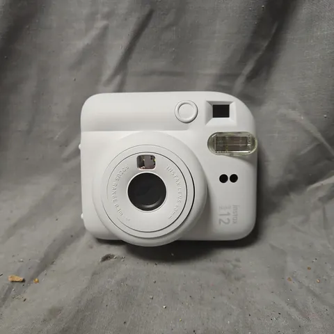 FUJIFILM INSTAX MINI 12 INSTANT CAMERA β CLAY WHITE (BOXED)